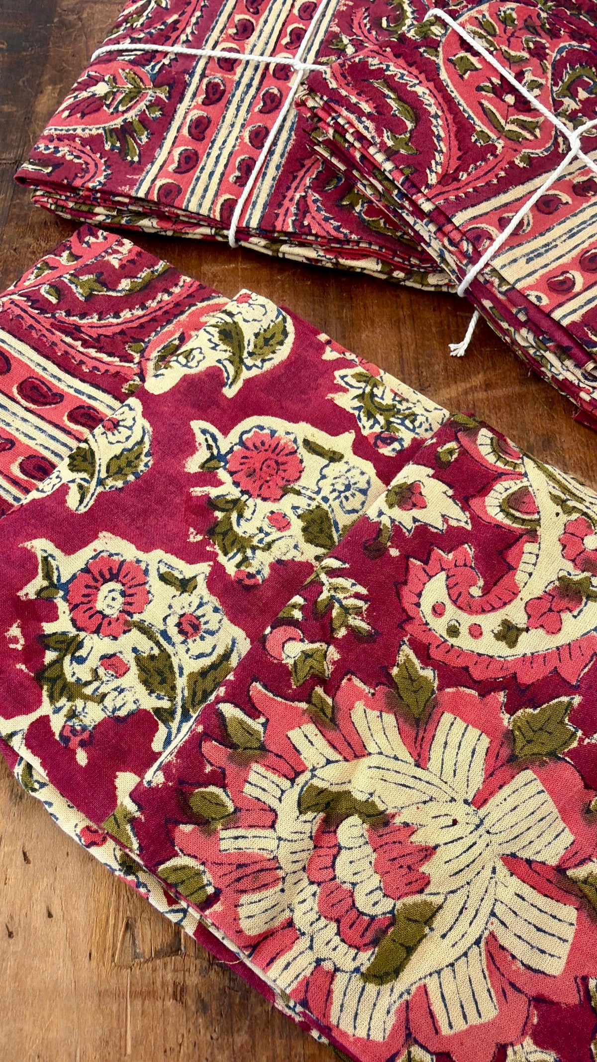 100% Cotton Block Print Fat Quarters – Maroon