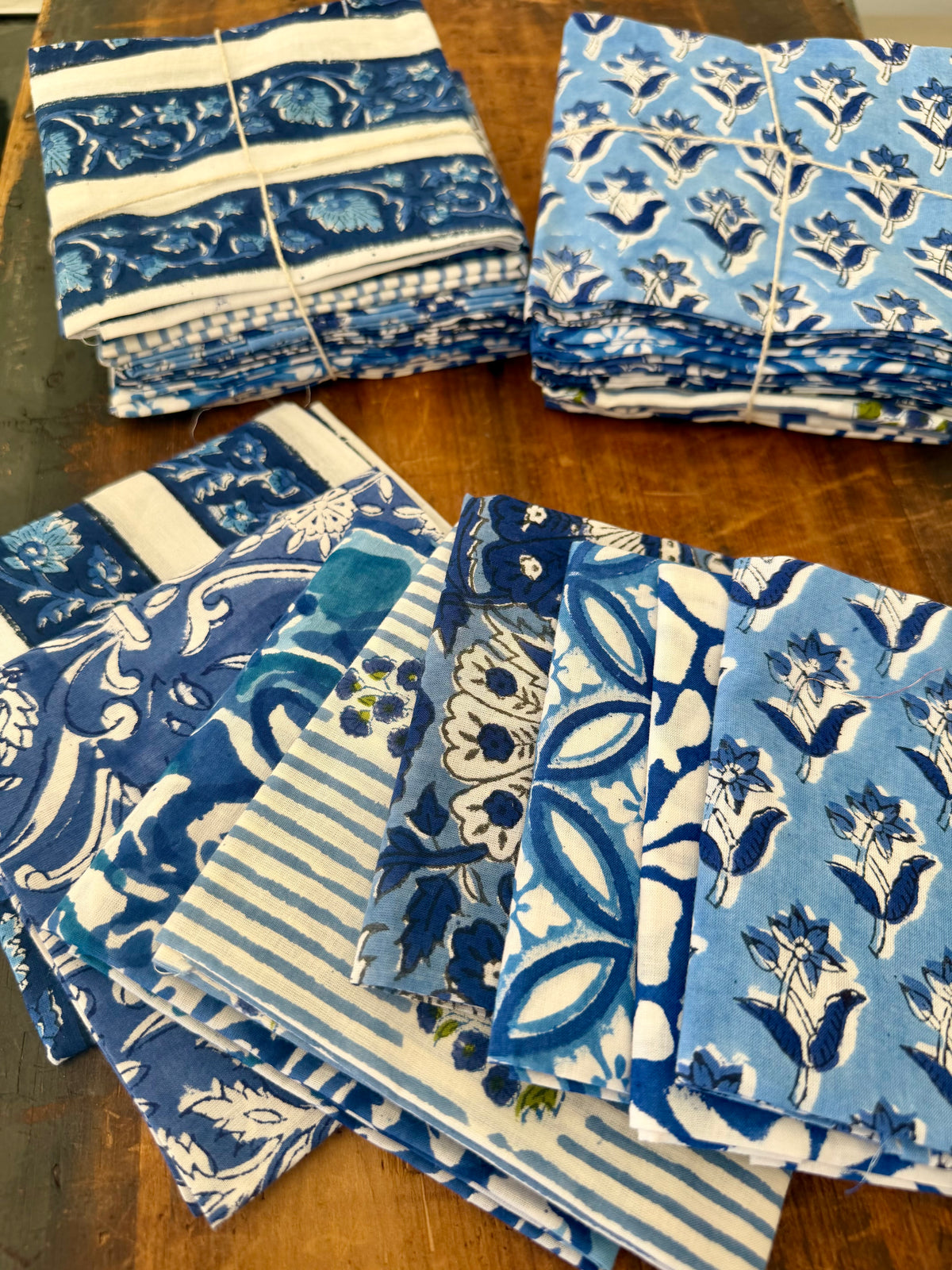 100% Cotton Fat Quarters – Blue & White