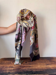 100% Fine Merino Wool Scarves – Black & Beige