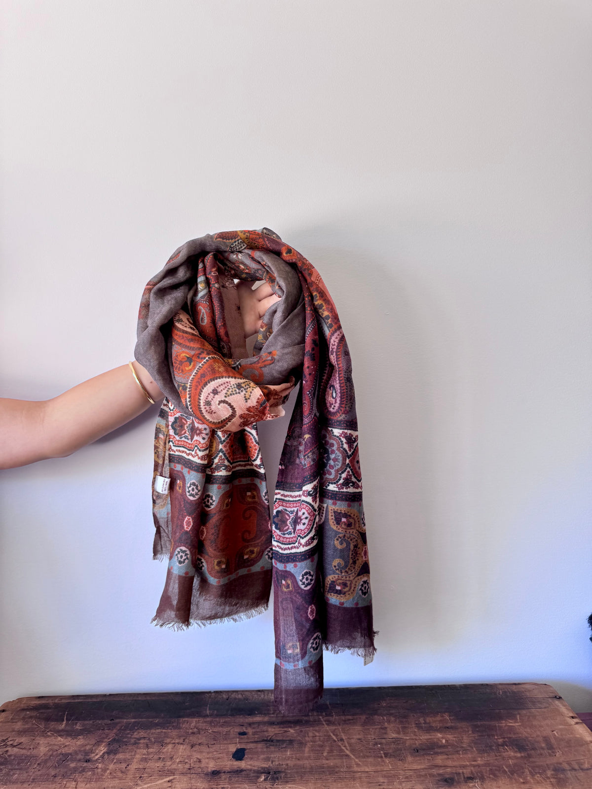 100% Fine Merino Wool Scarves – Dark Red & Brown Paisley