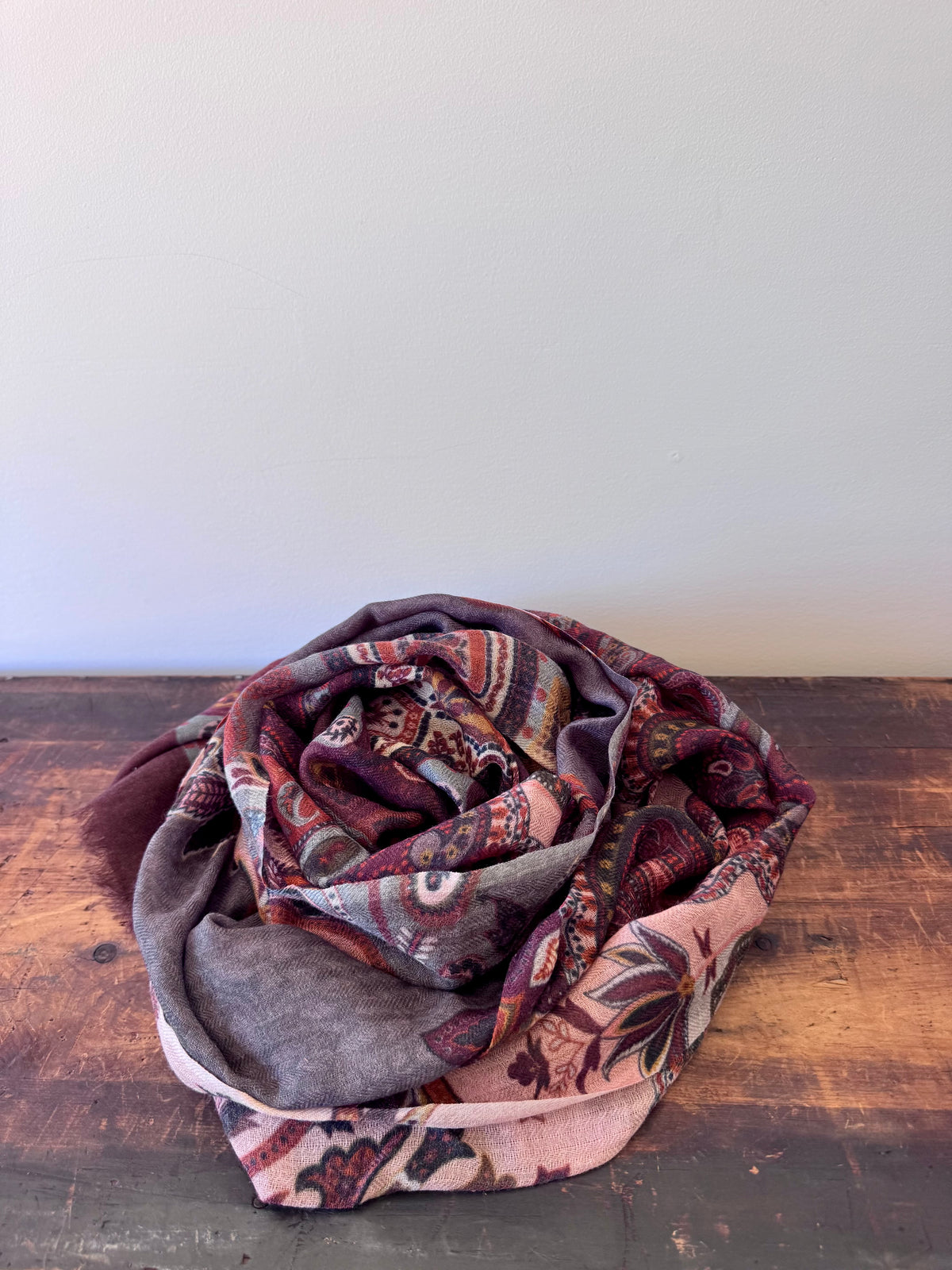 100% Fine Merino Wool Scarves – Dark Red & Brown Paisley