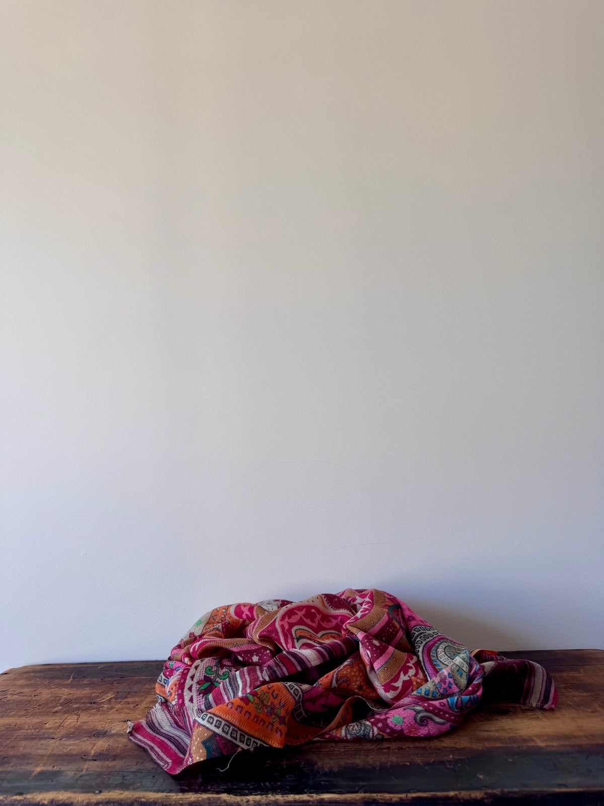 100% Fine Merino Wool Scarves – Orange & Red Paisley
