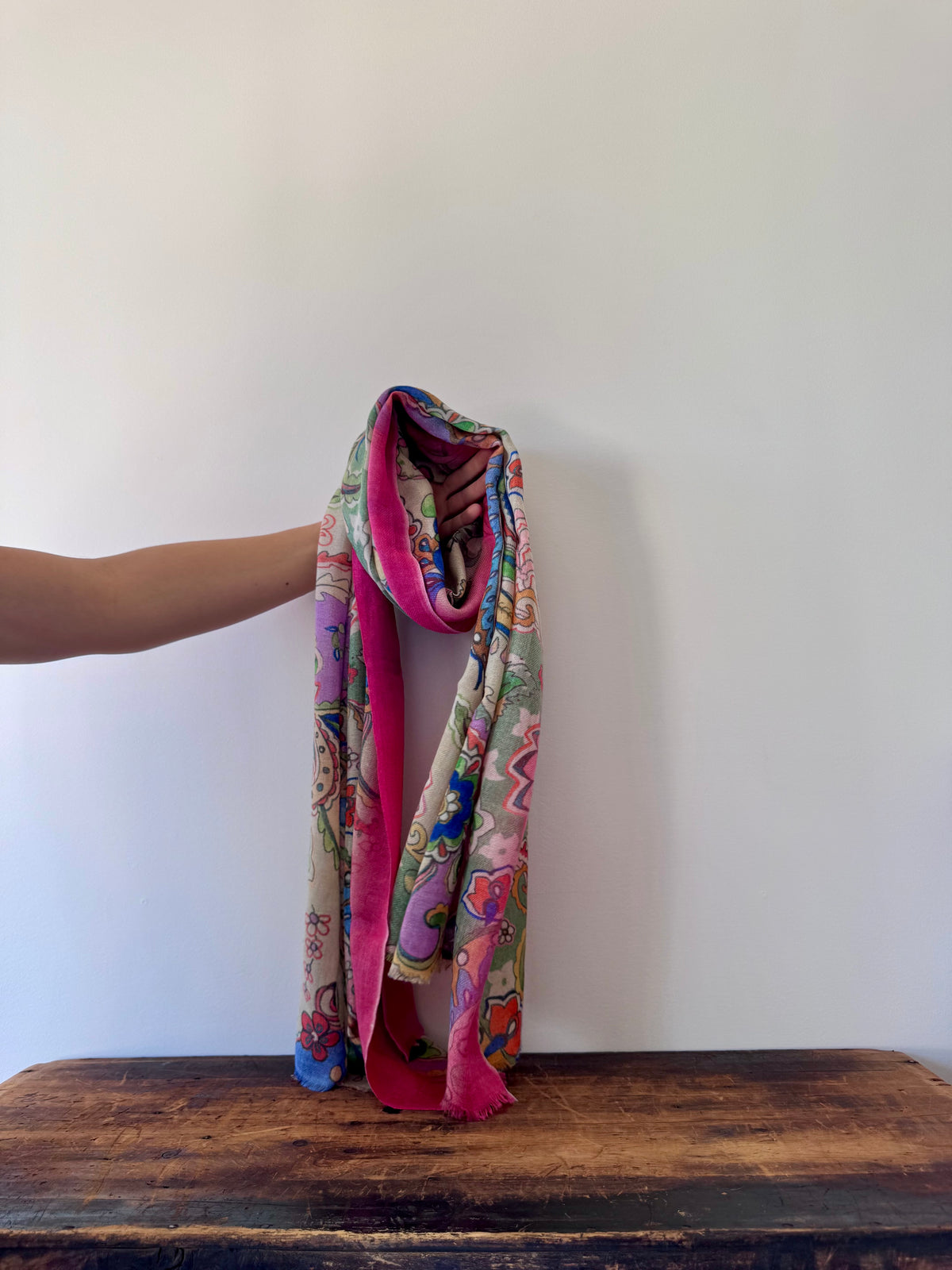 100% Fine Merino Wool Scarves – Pink & Blue Paisley