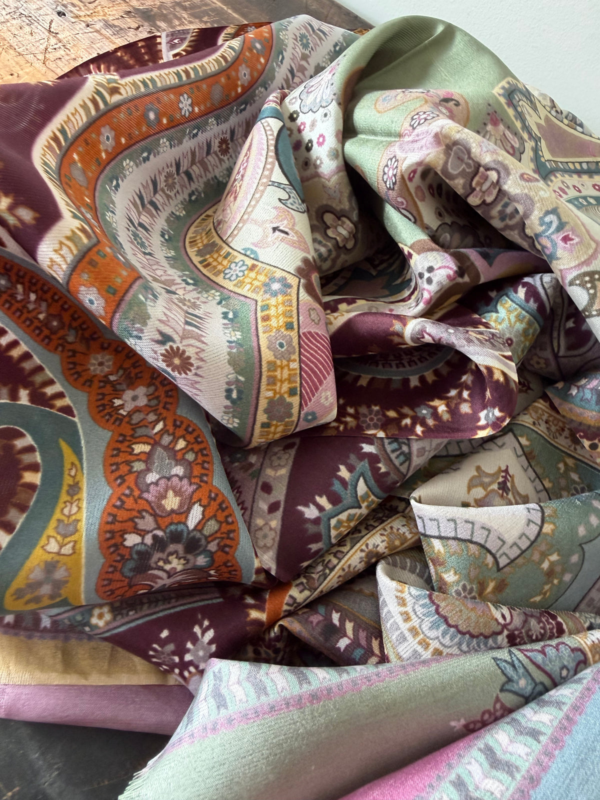 100% Silk Scarves – Green & Pink