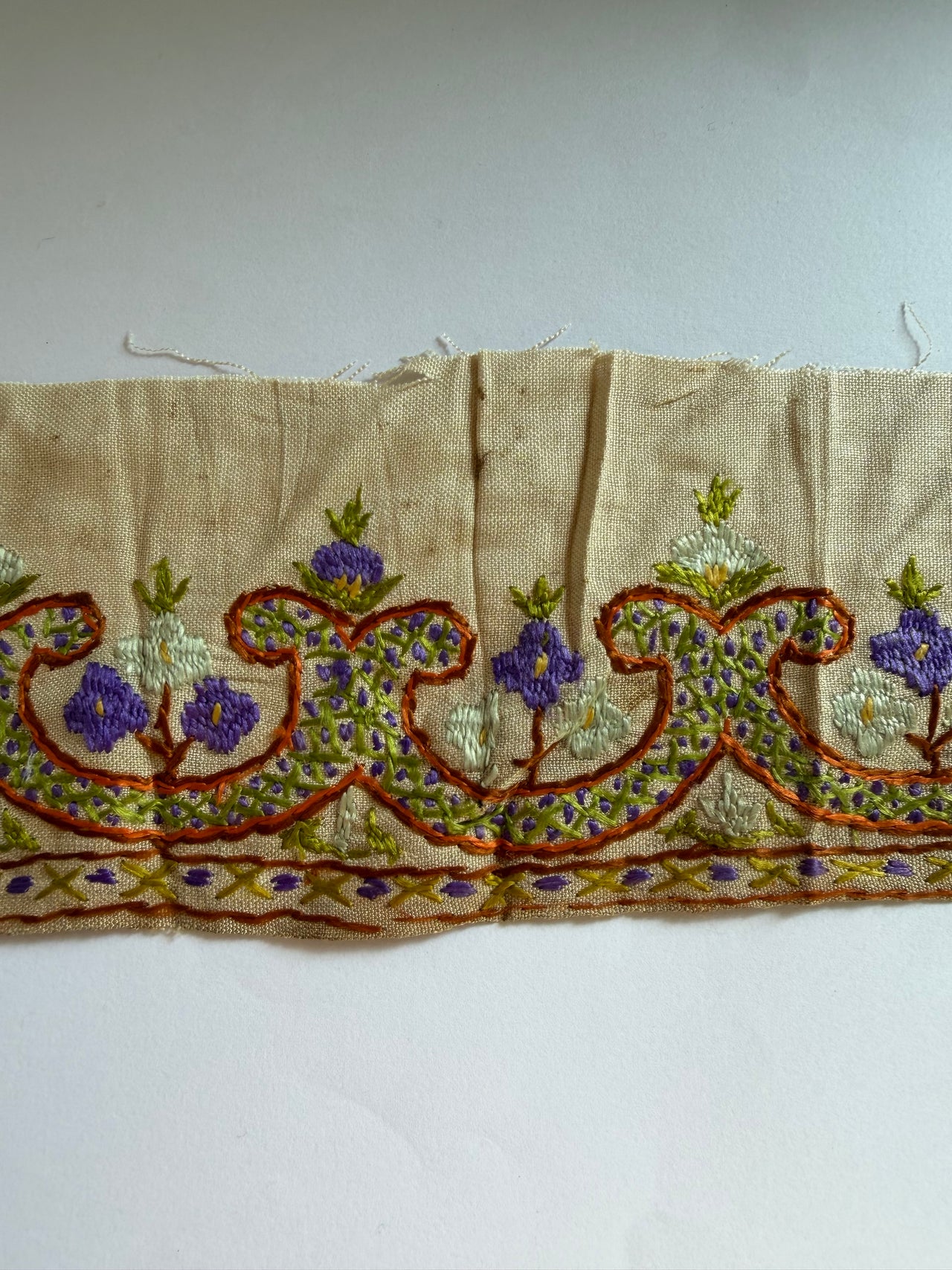 Upcyled Saree Trim - Beige & Purple Hand Stitched