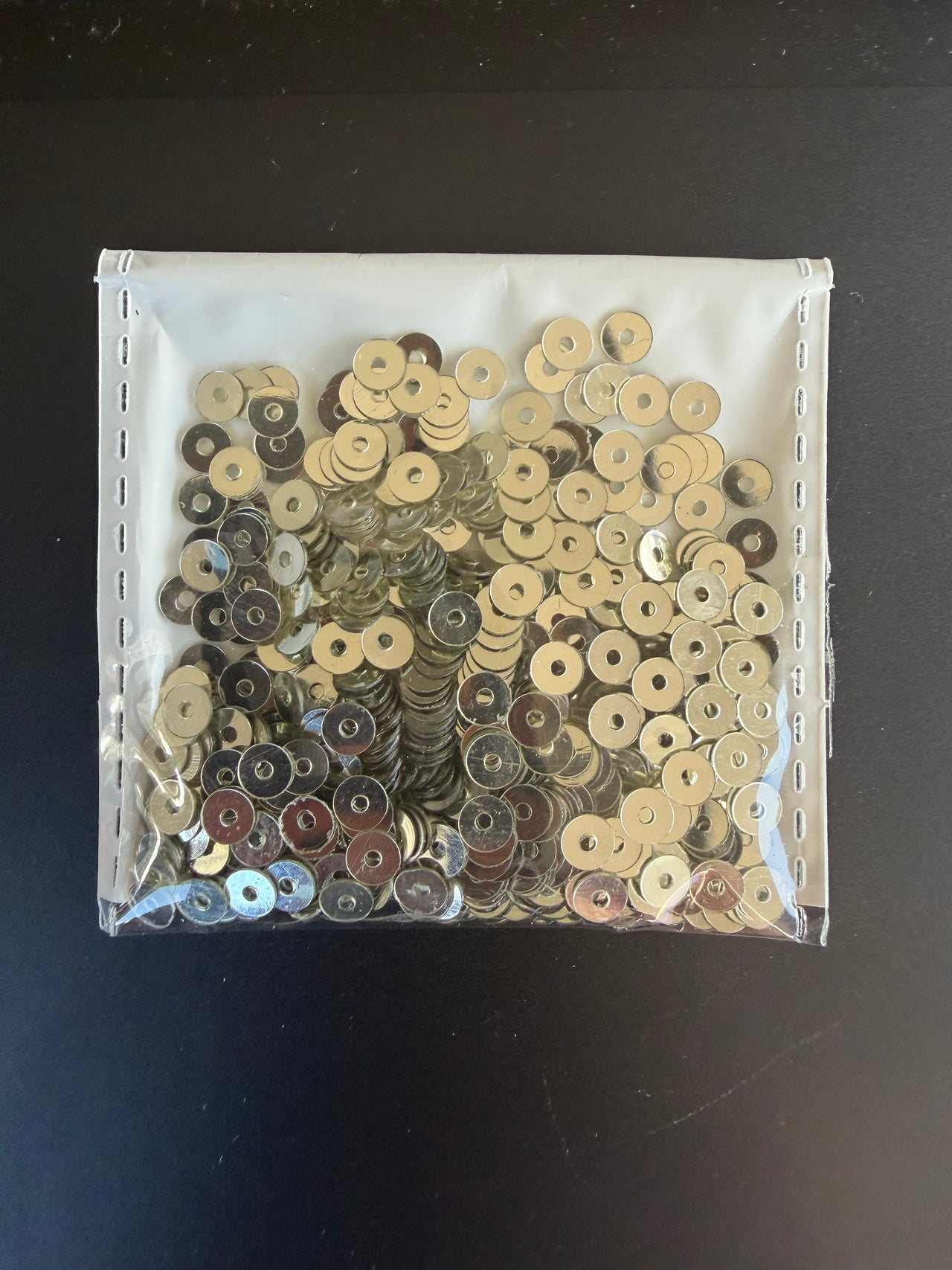 Silver Sequins - Round