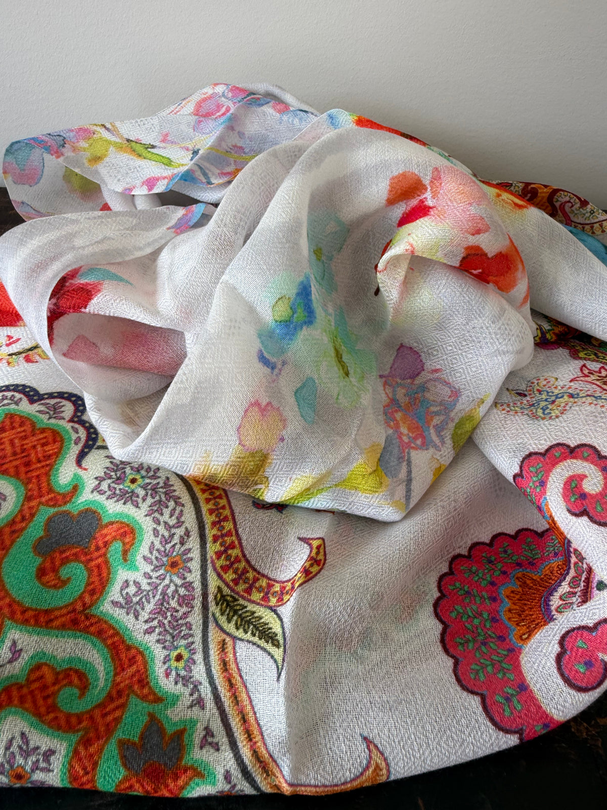 Bamboo Modal Scarves – White Flowers