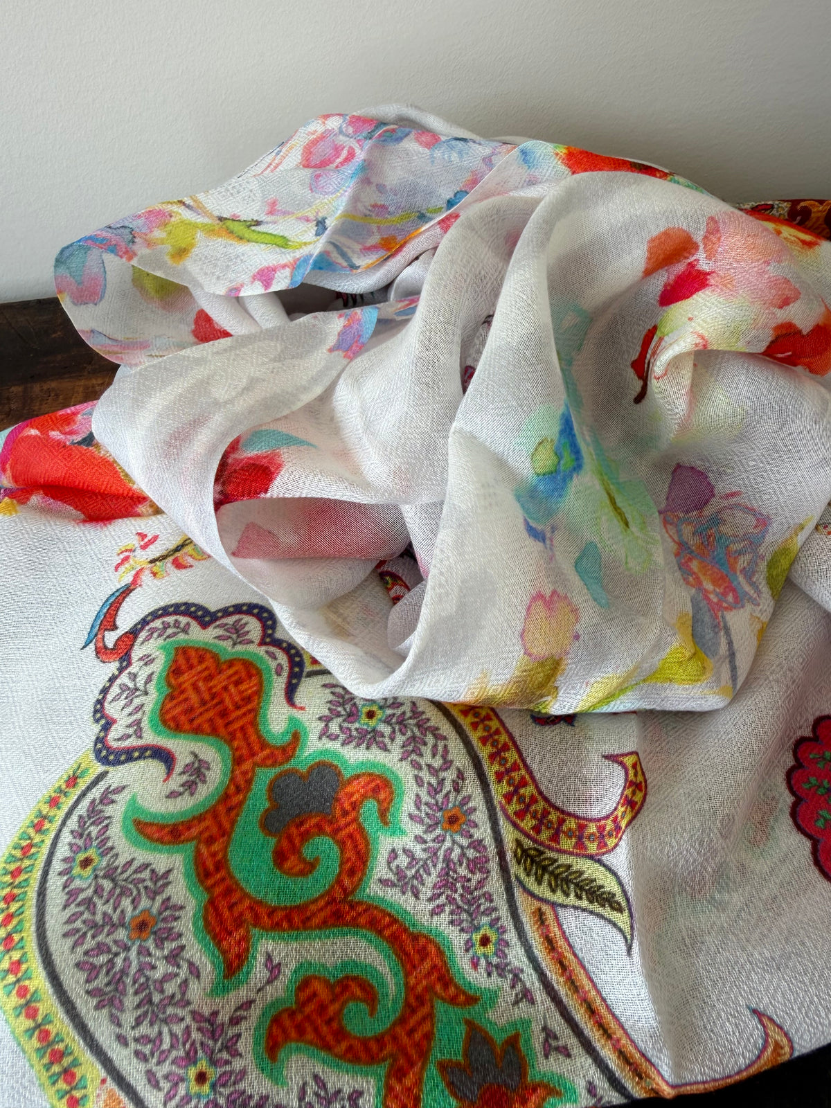 Bamboo Modal Scarves – White Flowers