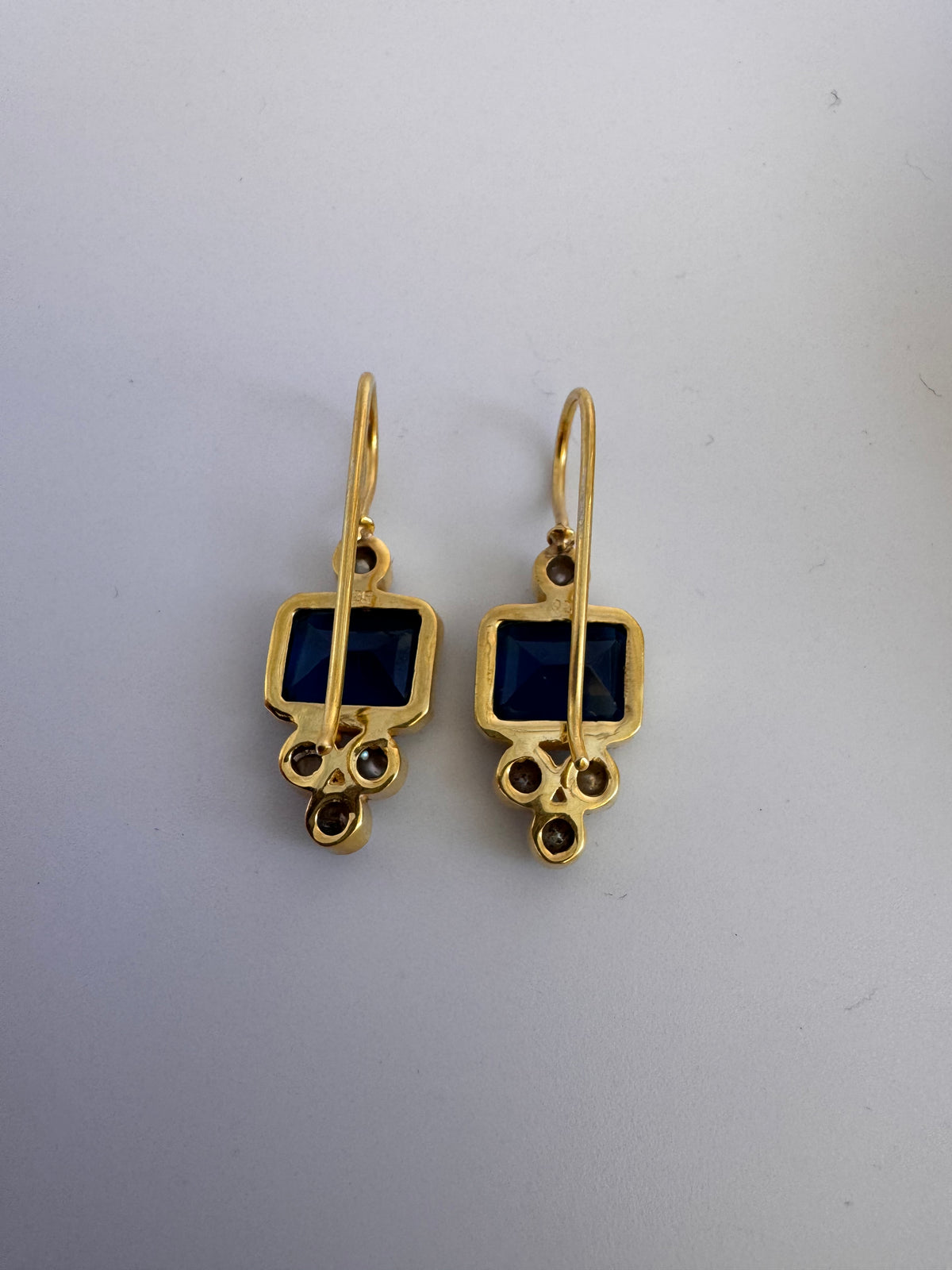 Dark Blue Quartz Pearl Square Earrings
