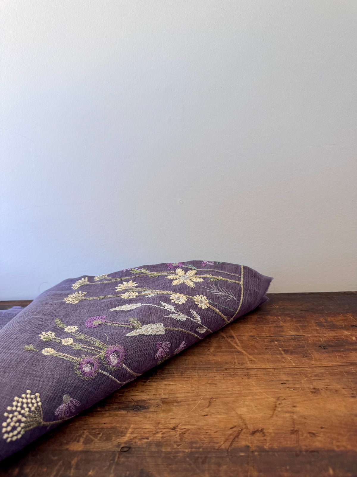 Linen Fabric – Mauve Floral