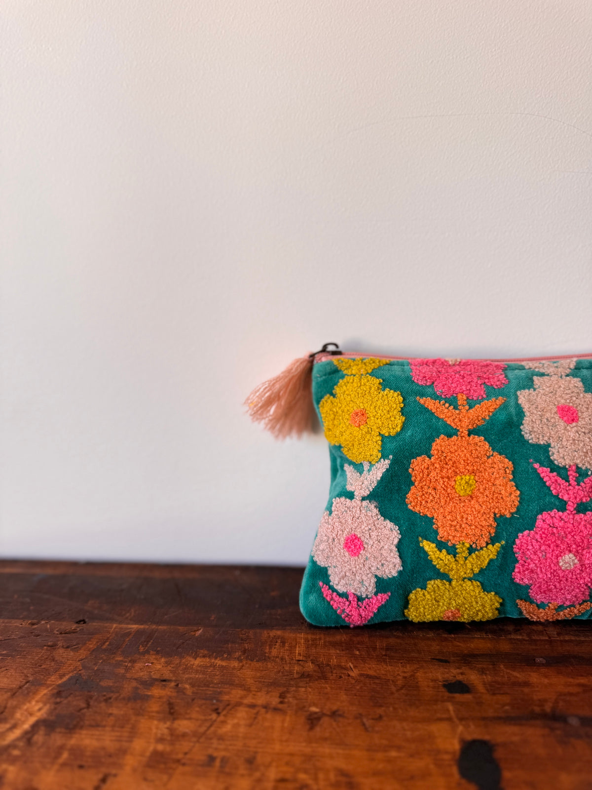 Medium Velvet Purse – Green & Pink