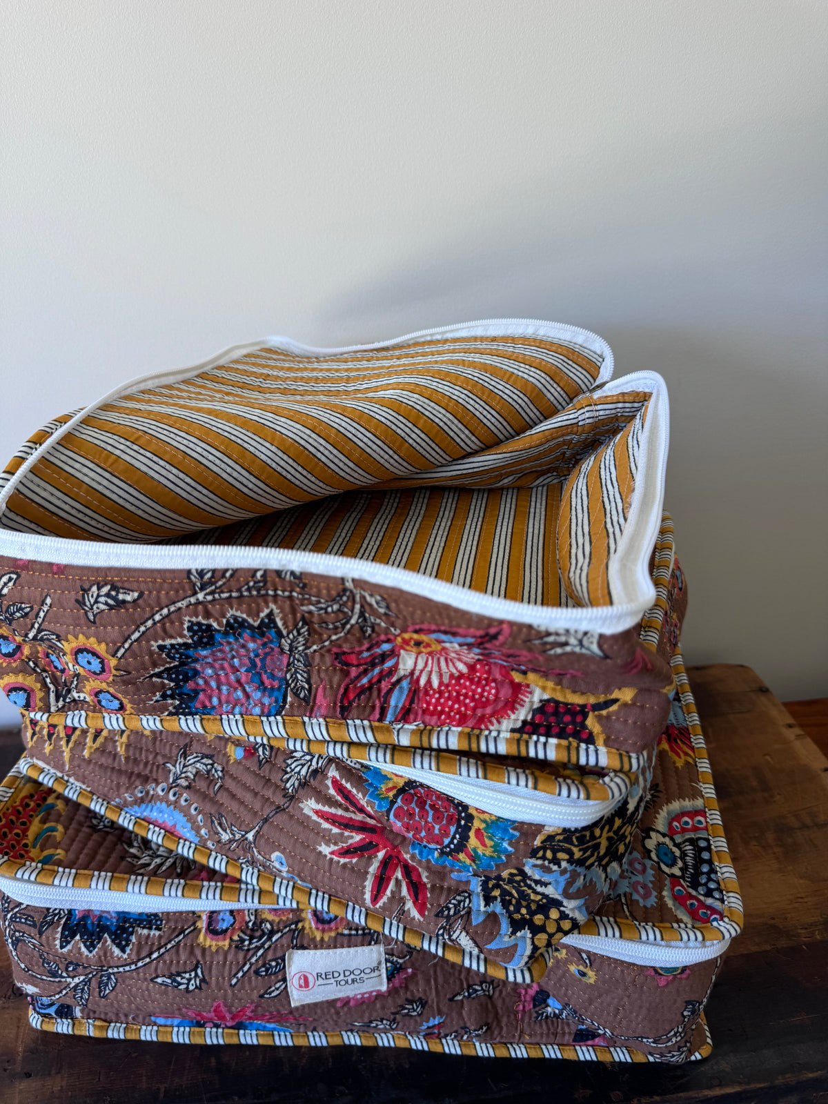 Travel Packing Cube – Set of 3 Brown Floral