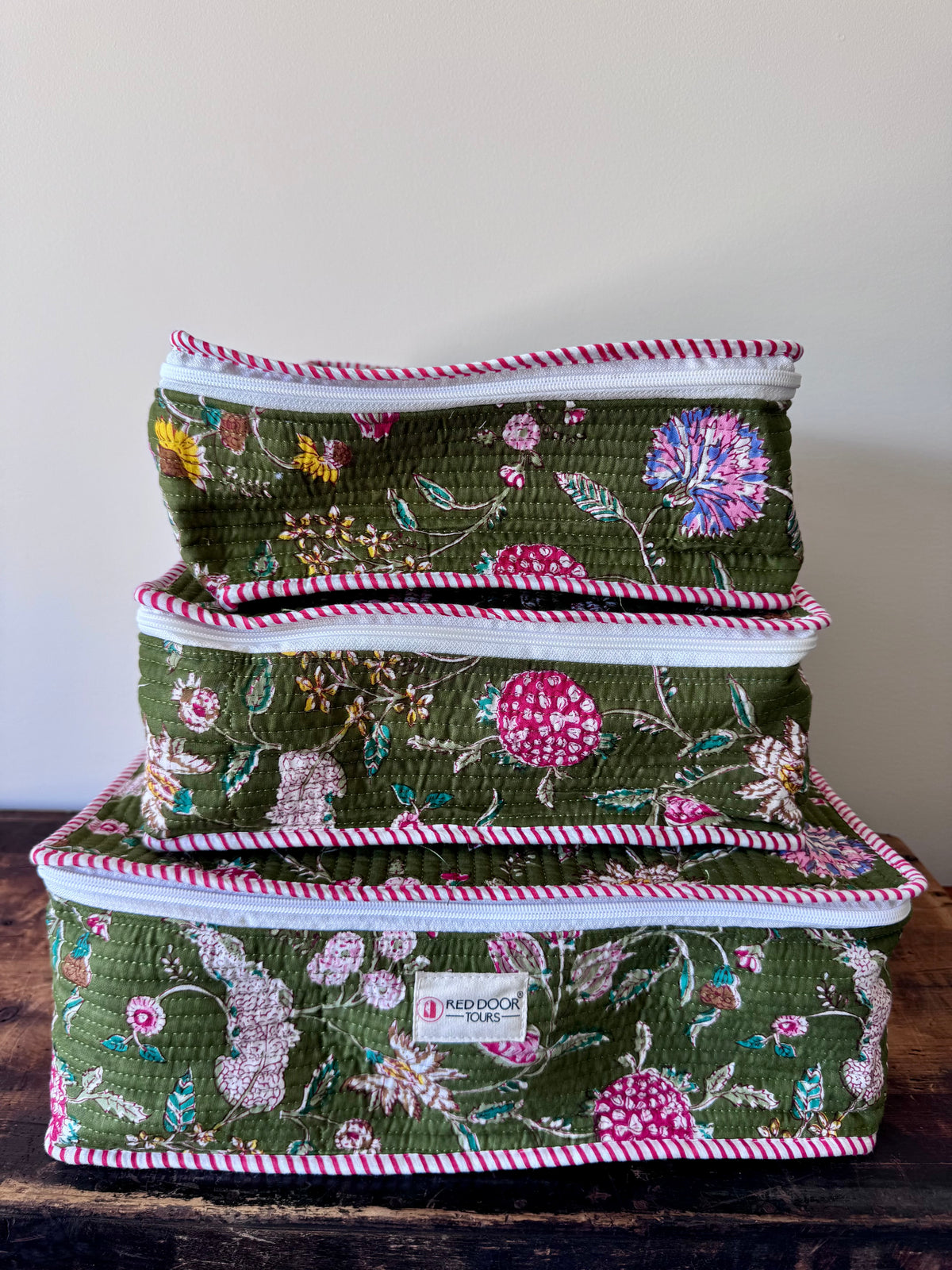 Travel Packing Cube – Set of 3 Green Floral