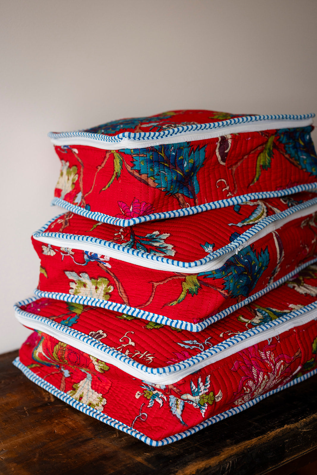 Travel Packing Cube – Set of 3 Red Floral
