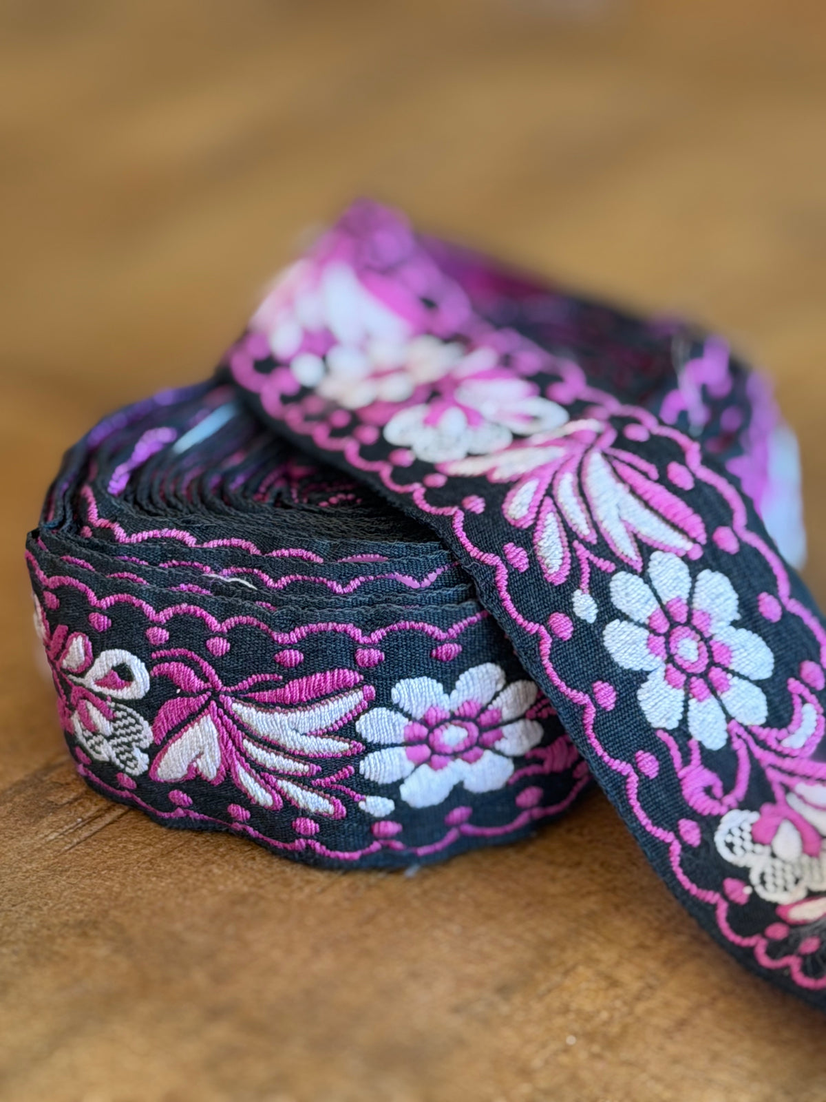 Upcycled Saree Trim – Black With Pink & White Floral