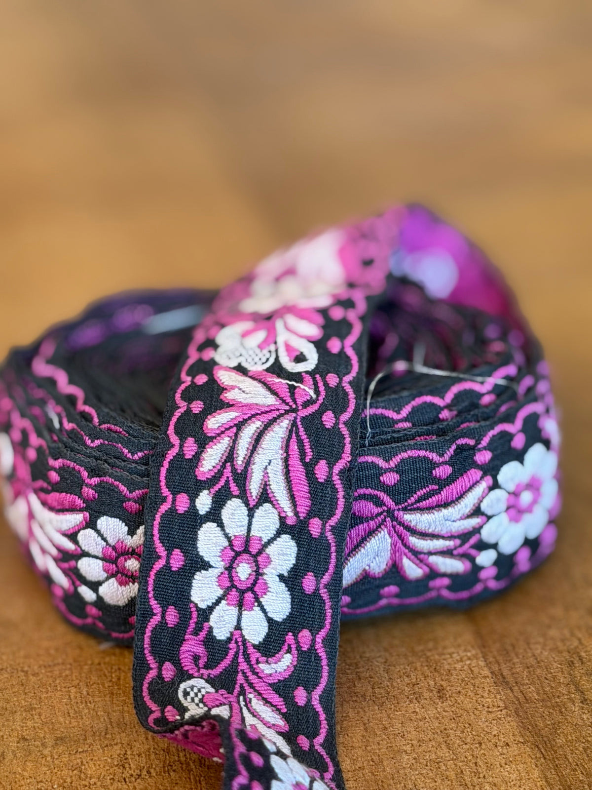 Upcycled Saree Trim – Black With Pink & White Floral