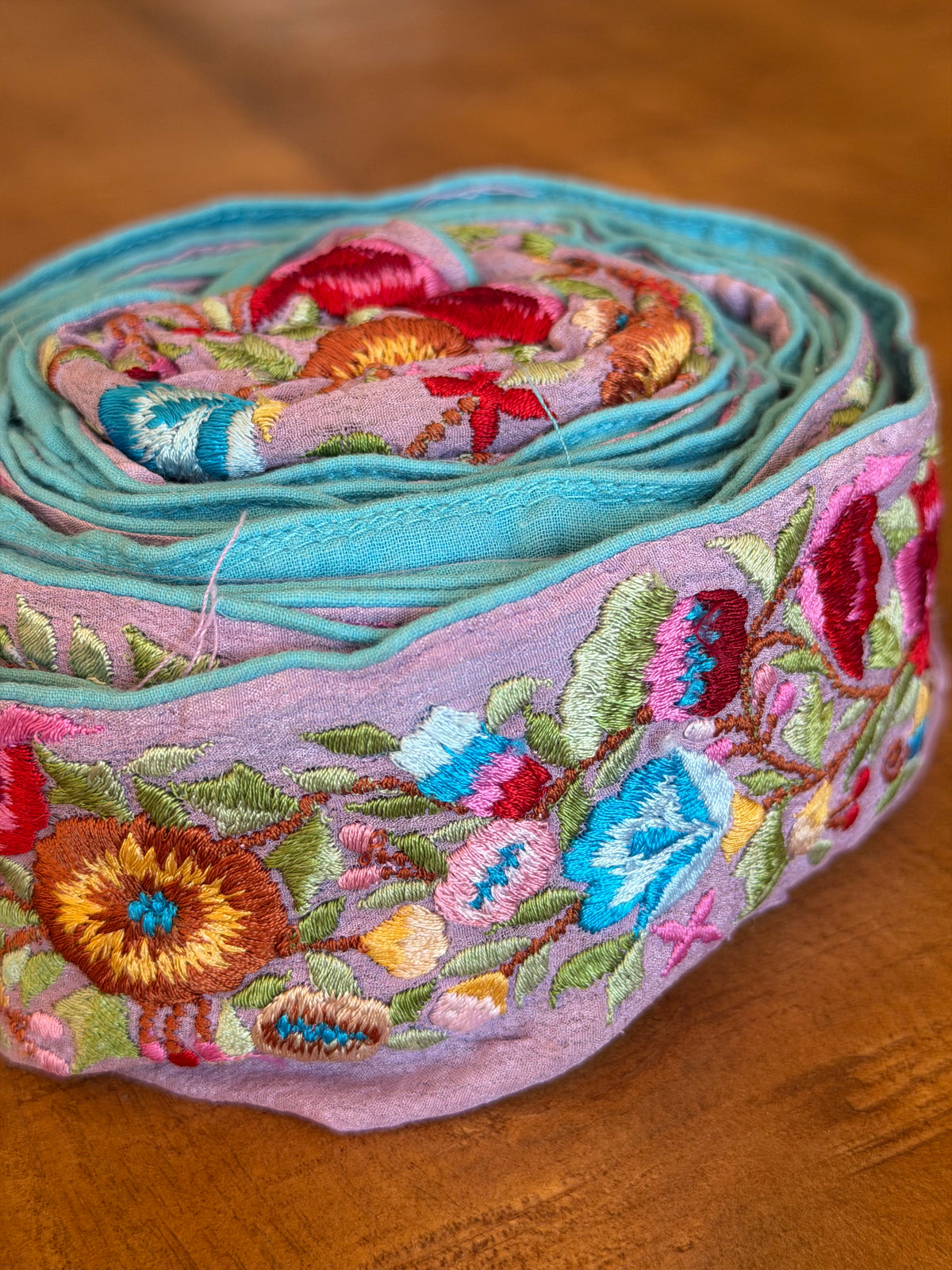 Upcyled Saree Trim – Mauve With Colourful Floral