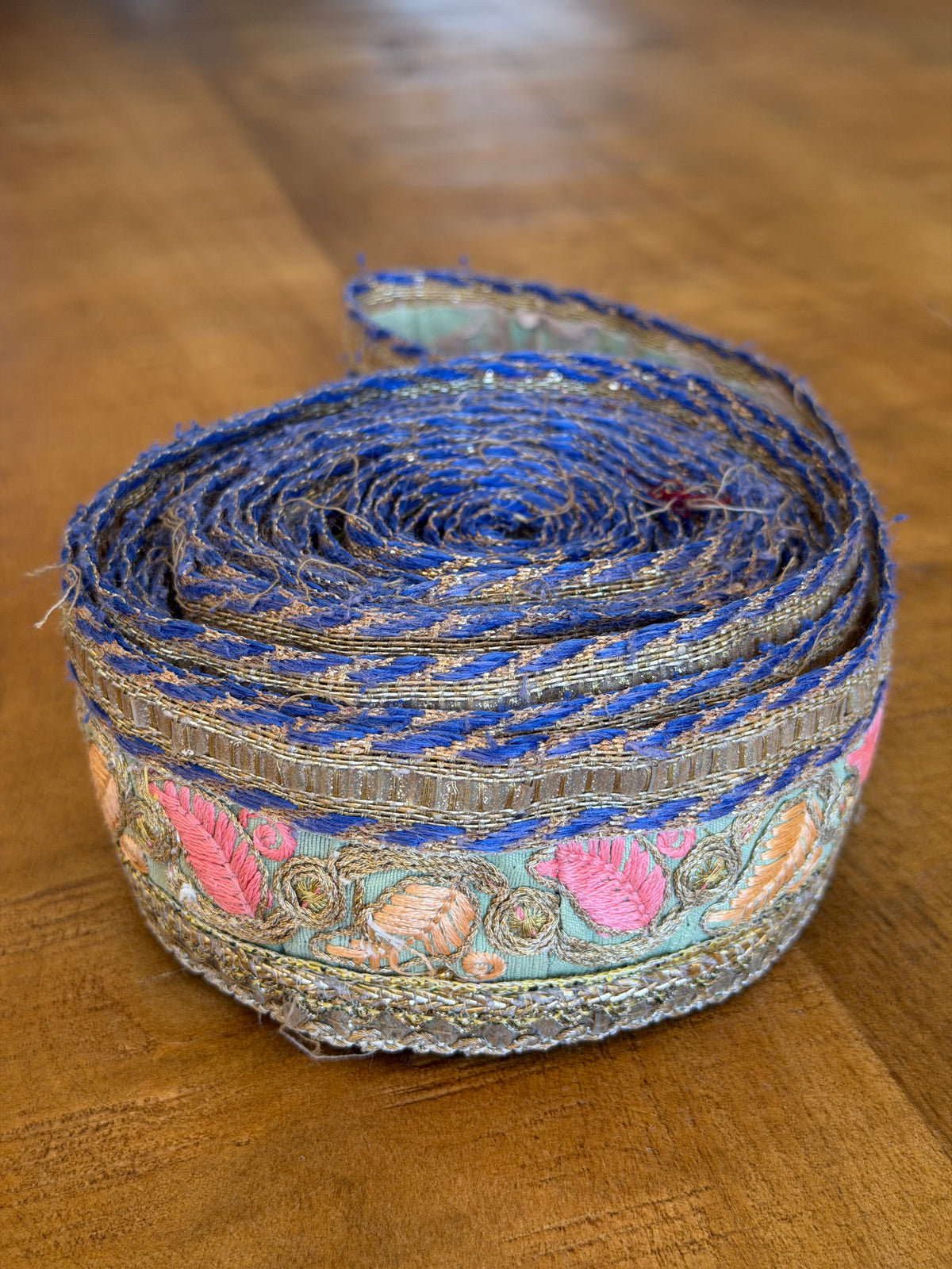 Upcyled Saree Trim – Pastel Paisley