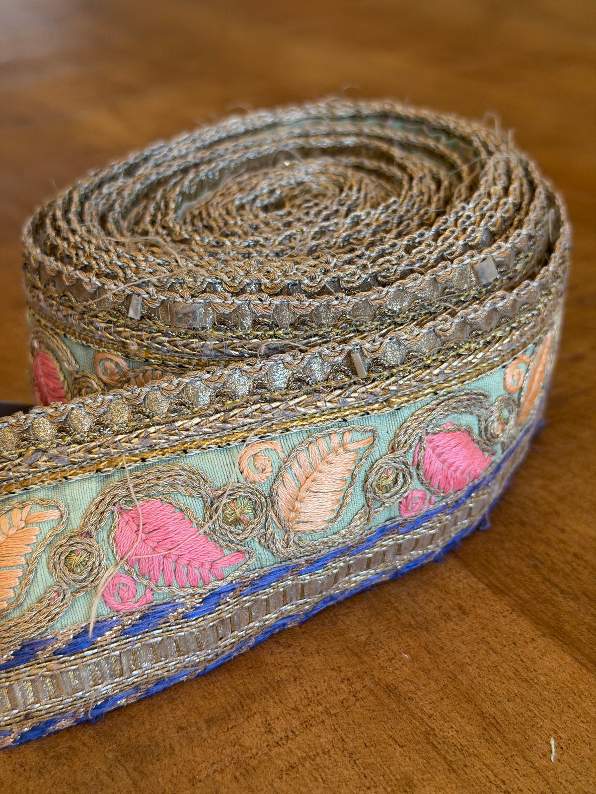 Upcyled Saree Trim – Pastel Paisley