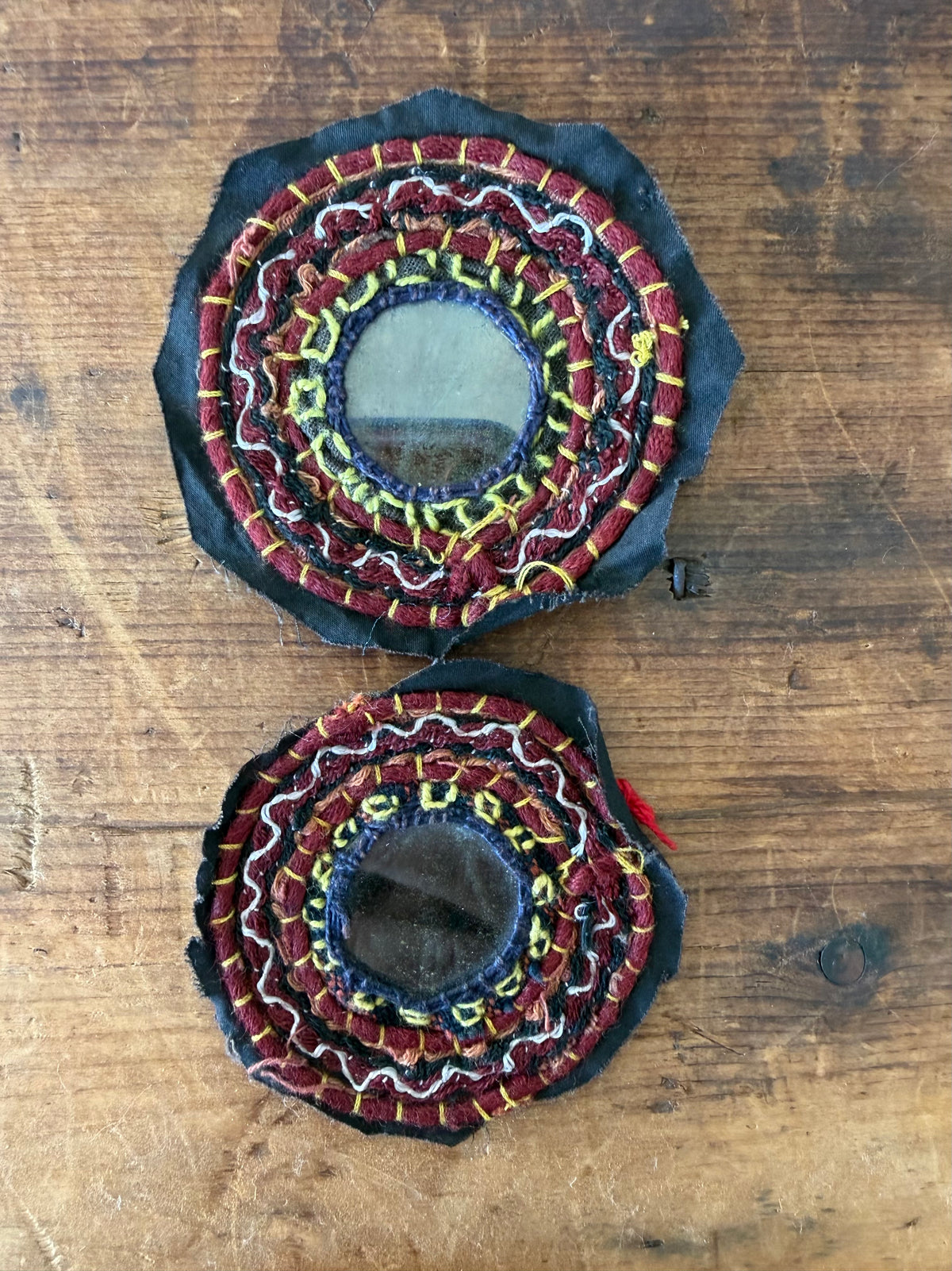 Vintage Embroidered Patch From India – Circle