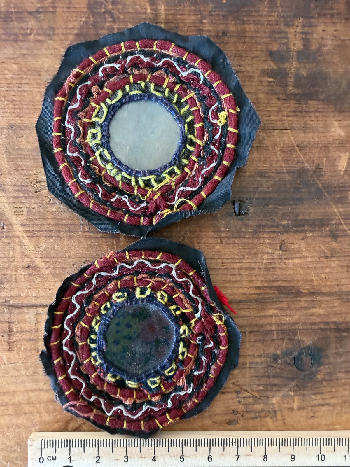 Vintage Embroidered Patch From India – Circle